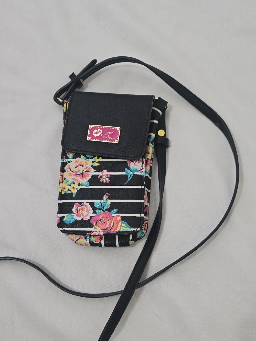 Betsey Johnson‎ Black Striped Floral Crossbody Phone Bag